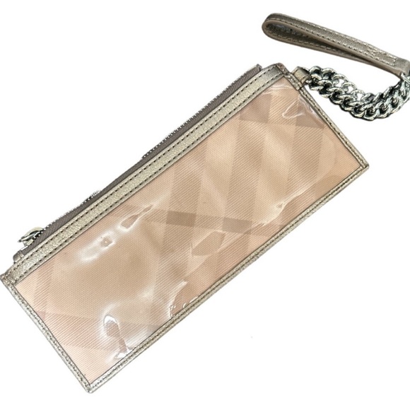 Additional photos for mini Authentic Burberry pink wristlet. - Picture 1 of 12